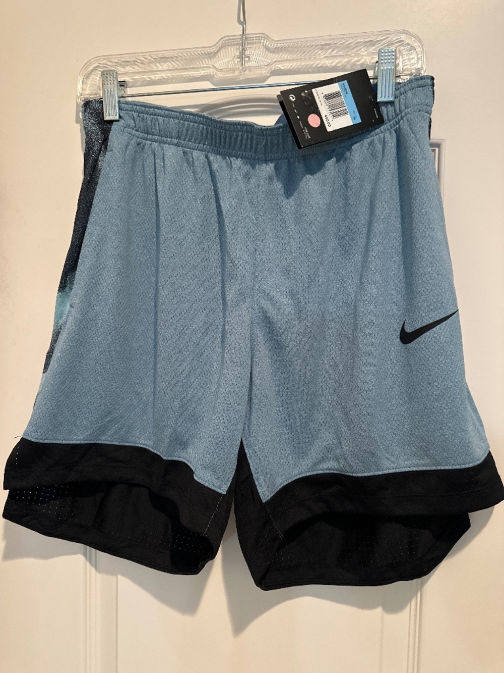 Womens Nike Basketball shorts size Medium